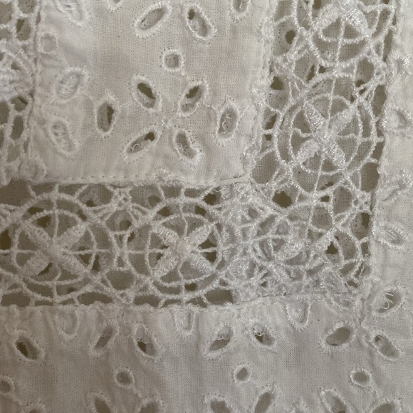 J. Jill White Eyelet Lace Split V-Neck 3/4 Sleeve popover Top Women's Size Small - Picture 4 of 8